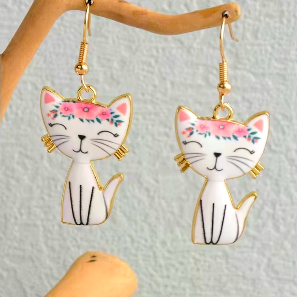 Cute cats earrings dangle new